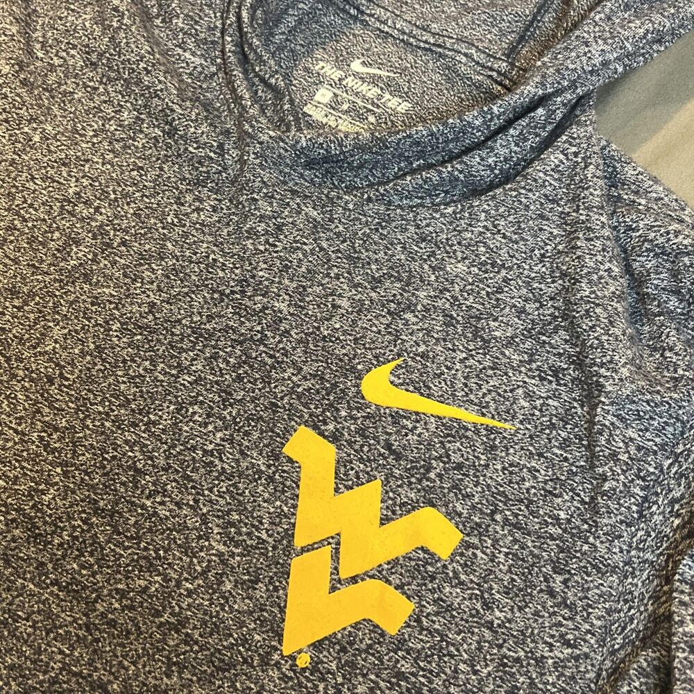 Nike West Virginia Hooded Long Sleeve Medium